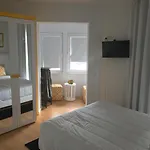Bed & Breakfast By The Sea - 3*