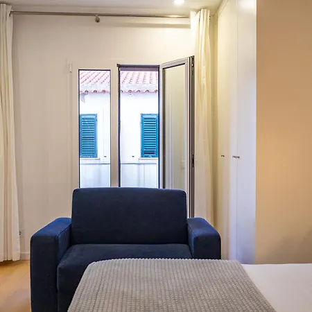 Bed & Breakfast By The Sea - Nazaré