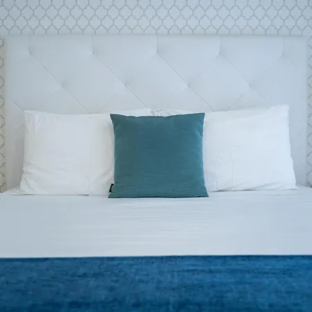 Alojamento de Acomodação e Pequeno-almoço By The Sea - Nazaré