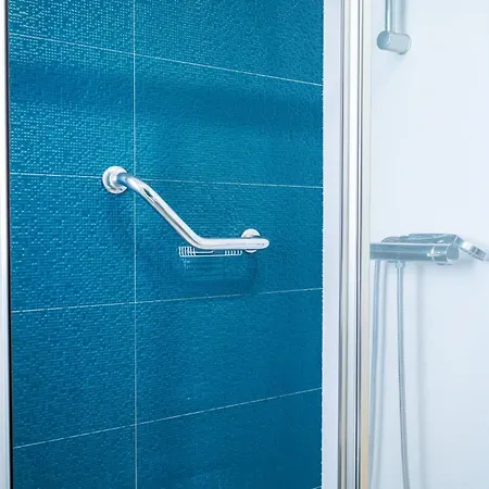 Bed and breakfast By The Sea -