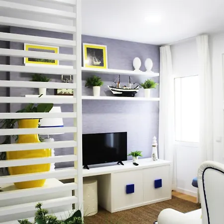 By The Sea - 3* Nazaré