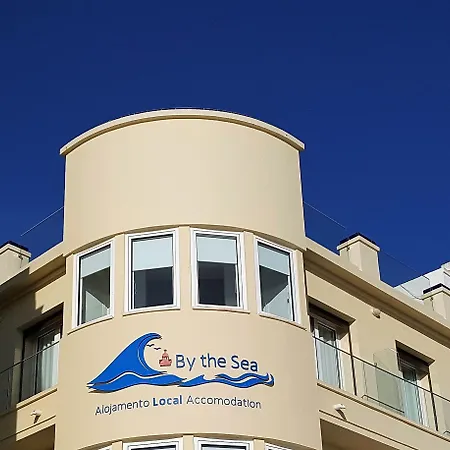 By The Sea - Alojamento de Acomodação e Pequeno-almoço Nazaré