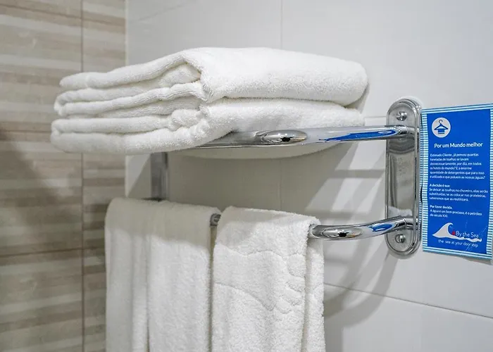 By The Sea - 3* 나자레