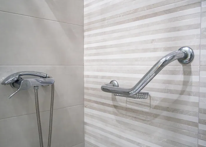 B&B By The Sea - 나자레